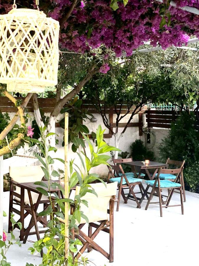 Apartments Athina Орикум Экстерьер фото